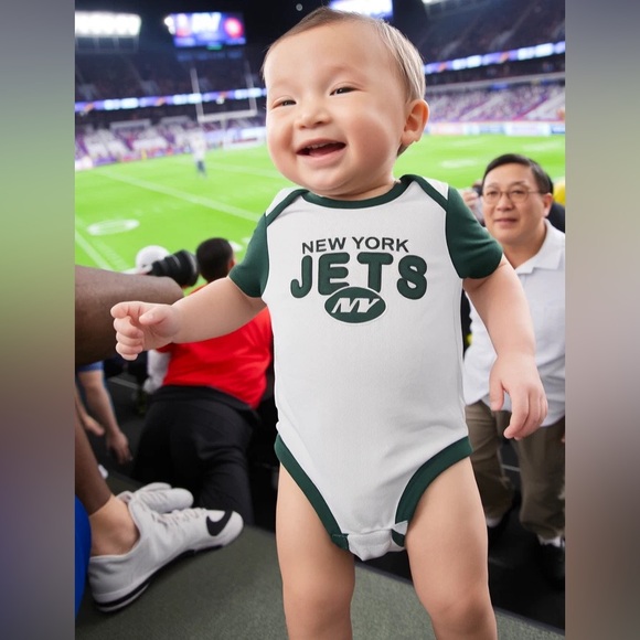 NFL Other - NFL Team 1 Piece New York Jets Toddlers Size 12 Months White W/Green Trim & Logo